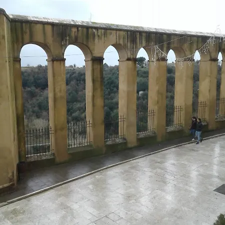 Casa Con Vista Sull'acquedotto Mediceo Διαμέρισμα *